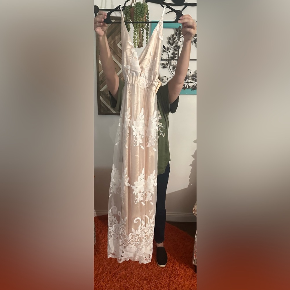 Beautiful Boho Maxi Dress SZ Medium, worn twice